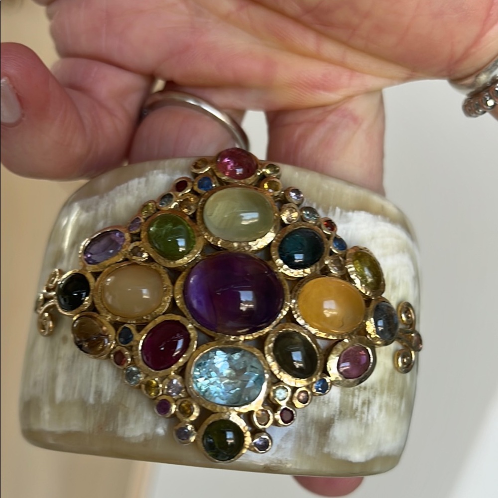 Gold Gemstone Bracelet with Vibrant Symmetrical Design